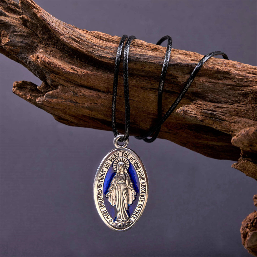Christianartworkshop Halskette mit Anhänger „Wundertätige Medaille Unserer Lieben Frau“ im klassischen Stil - image 2