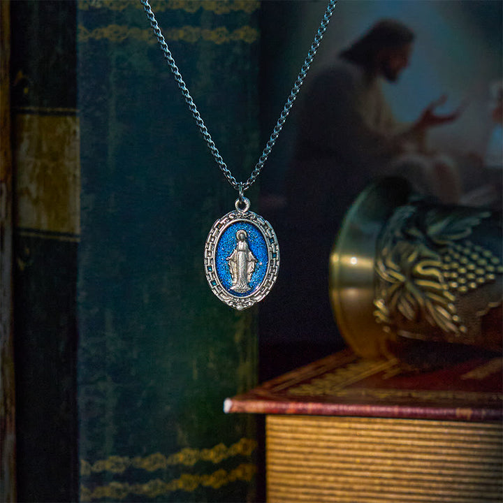 Christianartworkshop Halskette mit Emaille-Relief-Anhänger im klassischen Stil der Heiligen Wundertätigen Medaille