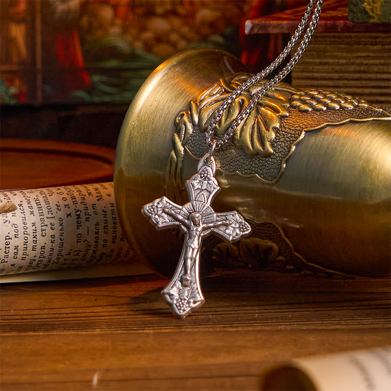 Christianartworkshop Halskette mit Anhänger im Retro-Muster, exklusives Kunsthandwerk, Weinblätter, Jesus-Kruzifix