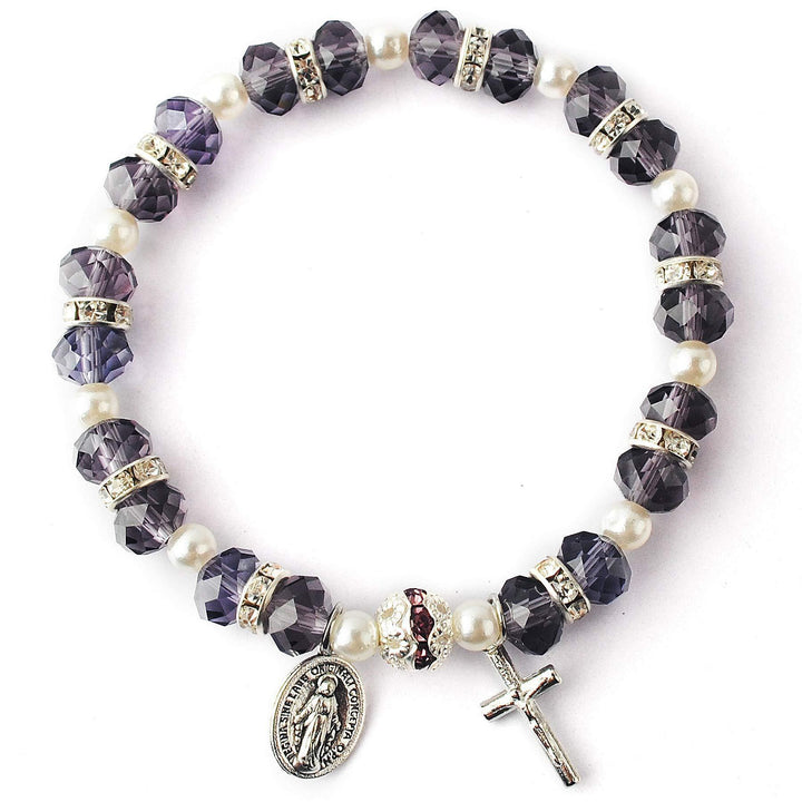 Christianartworkshop Stretch-Armband aus Kristallperlen mit Kruzifix und Wundermedaille - Lila - image 7