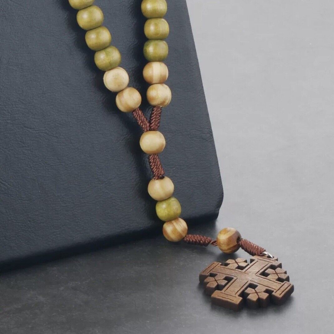 Rosenkranz und Kreuz aus Olivenholz - image 3