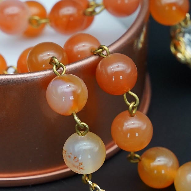 Christianartworkshop Rosenkranz aus natürlichem Achat mit dem Heiligen Benedikt und Kruzifix