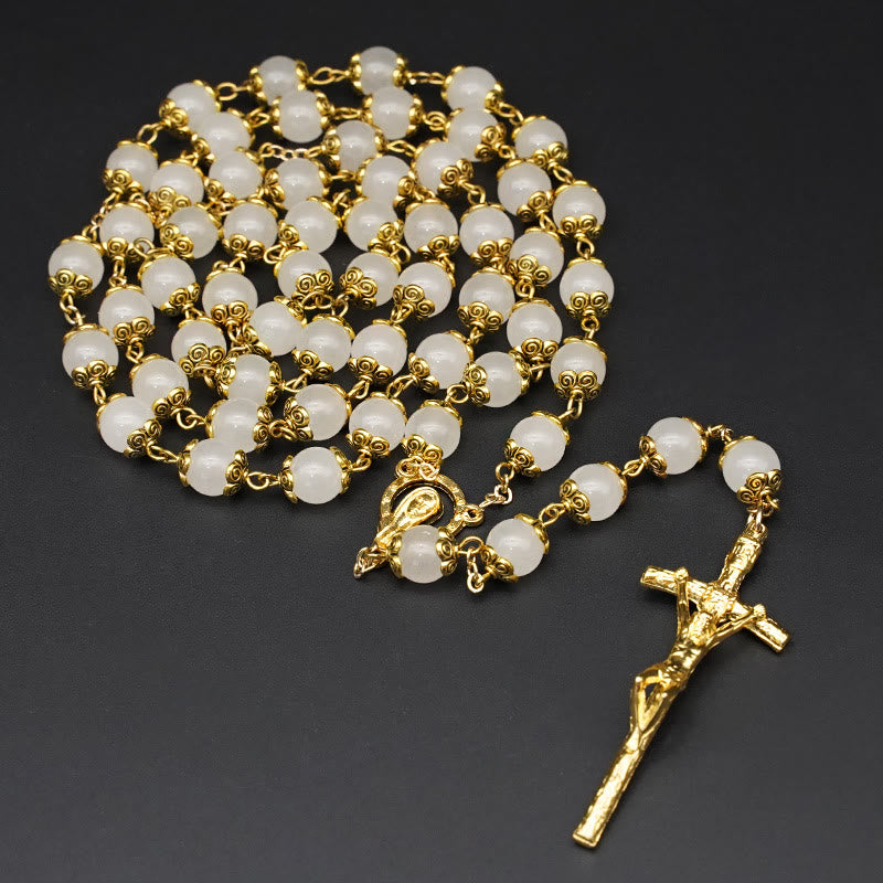 Christianartworkshop Glaube & Nächstenliebe: Katholischer Rosenkranz aus natürlichem weißem Chalcedon - image 1