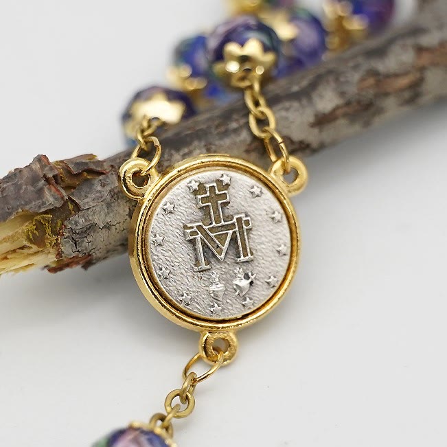 Christianartworkshop Rosenkranz mit glasiertem mehrfarbigem Kristall der Jungfrau Maria - image 4