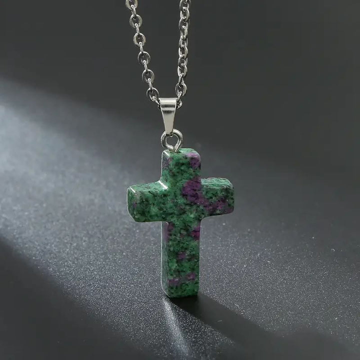Christianartworkshop Halskette mit Kreuzanhänger aus Naturstein und Edelstein