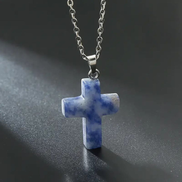 Christianartworkshop Halskette mit Kreuzanhänger aus Naturstein und Edelstein