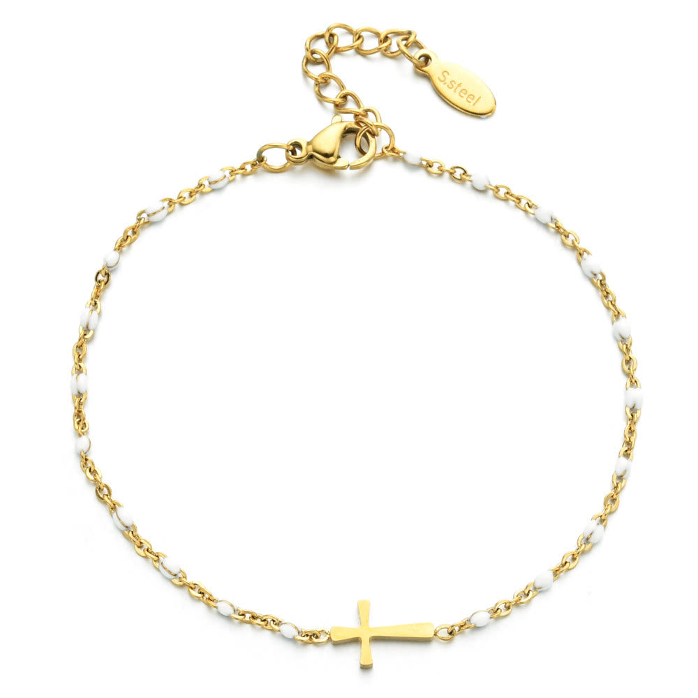 Zartes minimalistisches Kreuzarmband von Christianartworkshop - Goldweiß - image 13