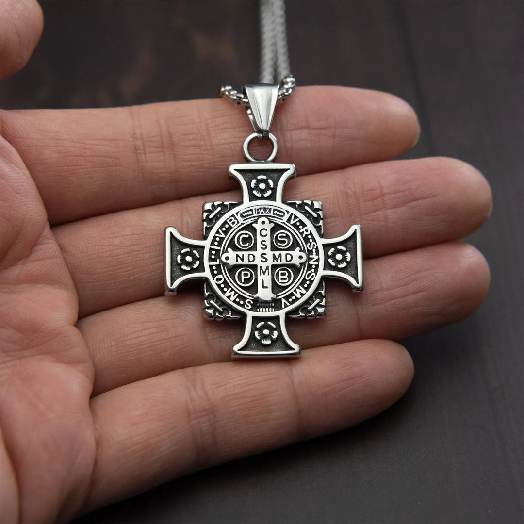 Christianartworkshop Halskette mit Kreuzanhänger, Schutzmedaille des Heiligen Benedikt - image 4