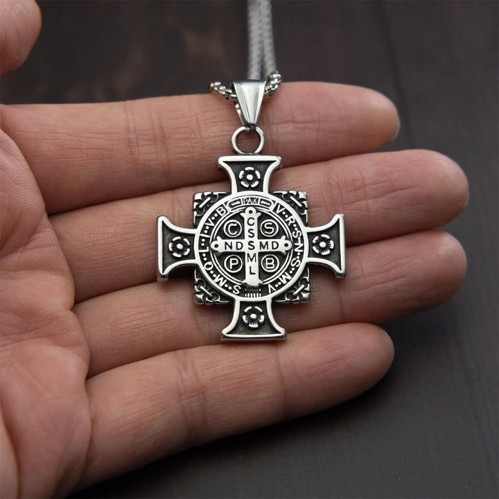 Christianartworkshop Halskette mit Kreuzanhänger, Schutzmedaille des Heiligen Benedikt - image 4