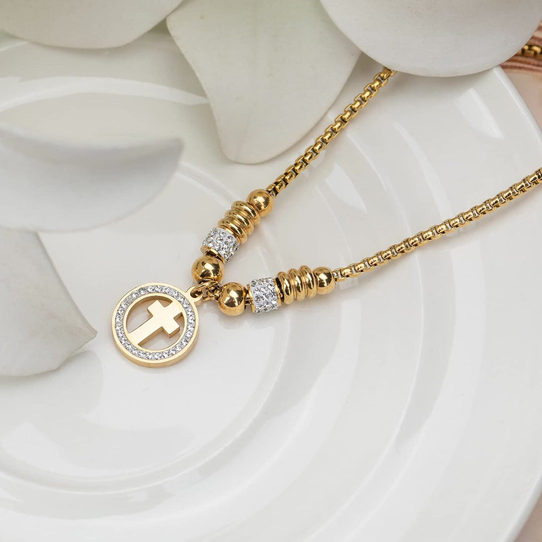 Christianartworkshop Handgefertigtes Armband mit kreisförmigem Kreuzanhänger und Zirkonia - Golden - image 1