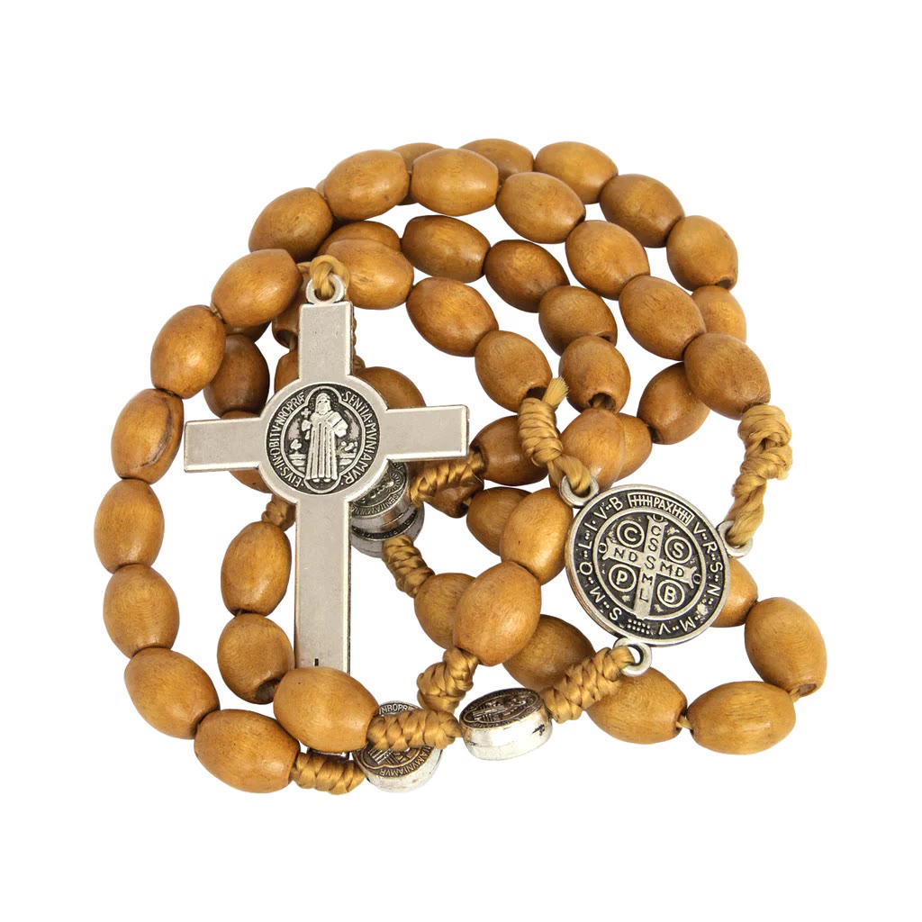 St. Benedikt Rosenkranz aus natürlichem Olivenholz mit Kruzifix - image 2