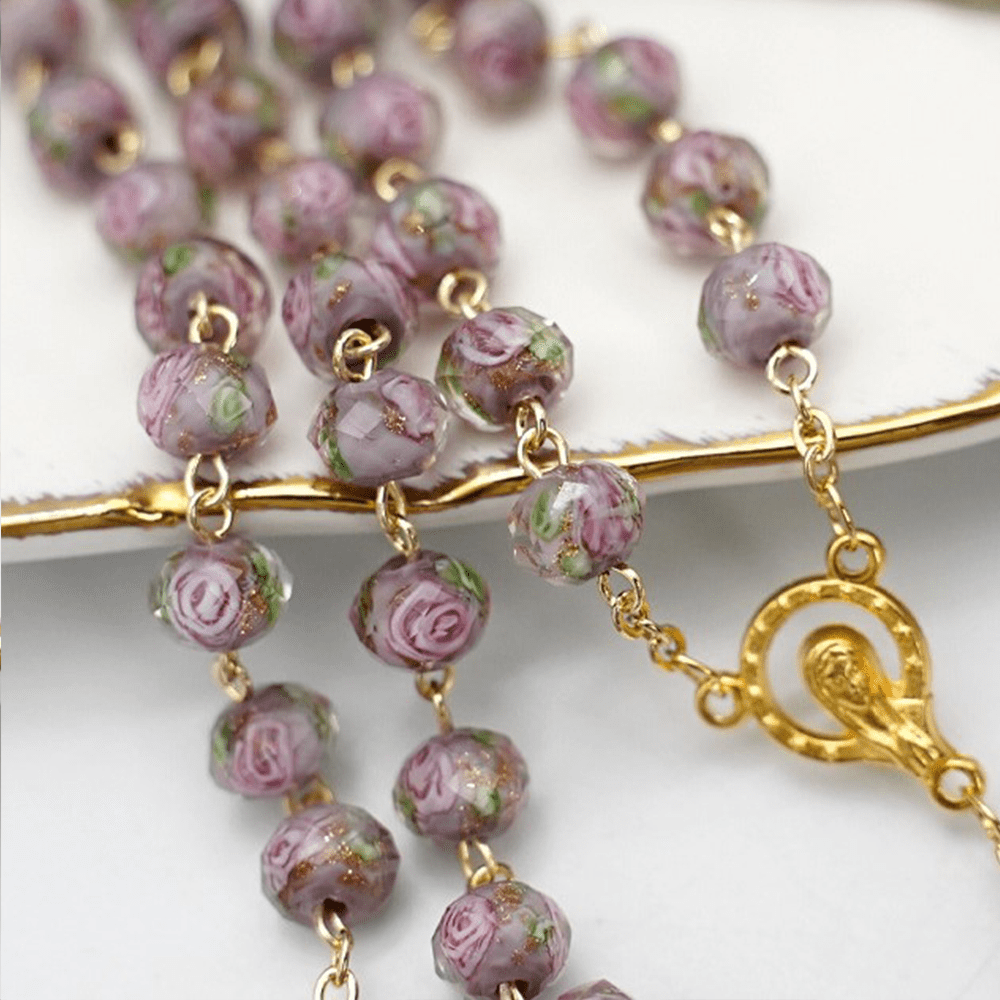 Christianartworkshop Rosenkranz mit glasierten Perlen und Blumen, Maria und Kruzifix - image 2