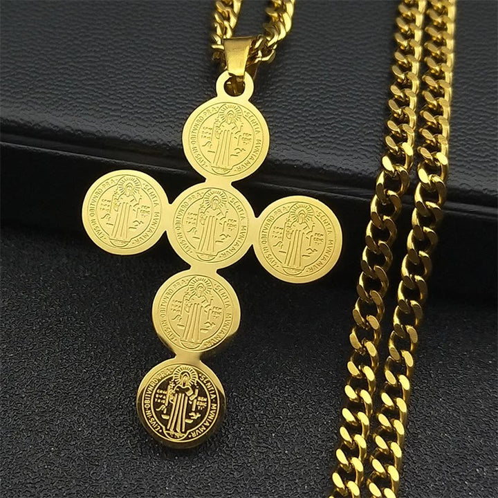 Runde Halskette mit goldenem Benediktkreuz-Anhänger - image 4