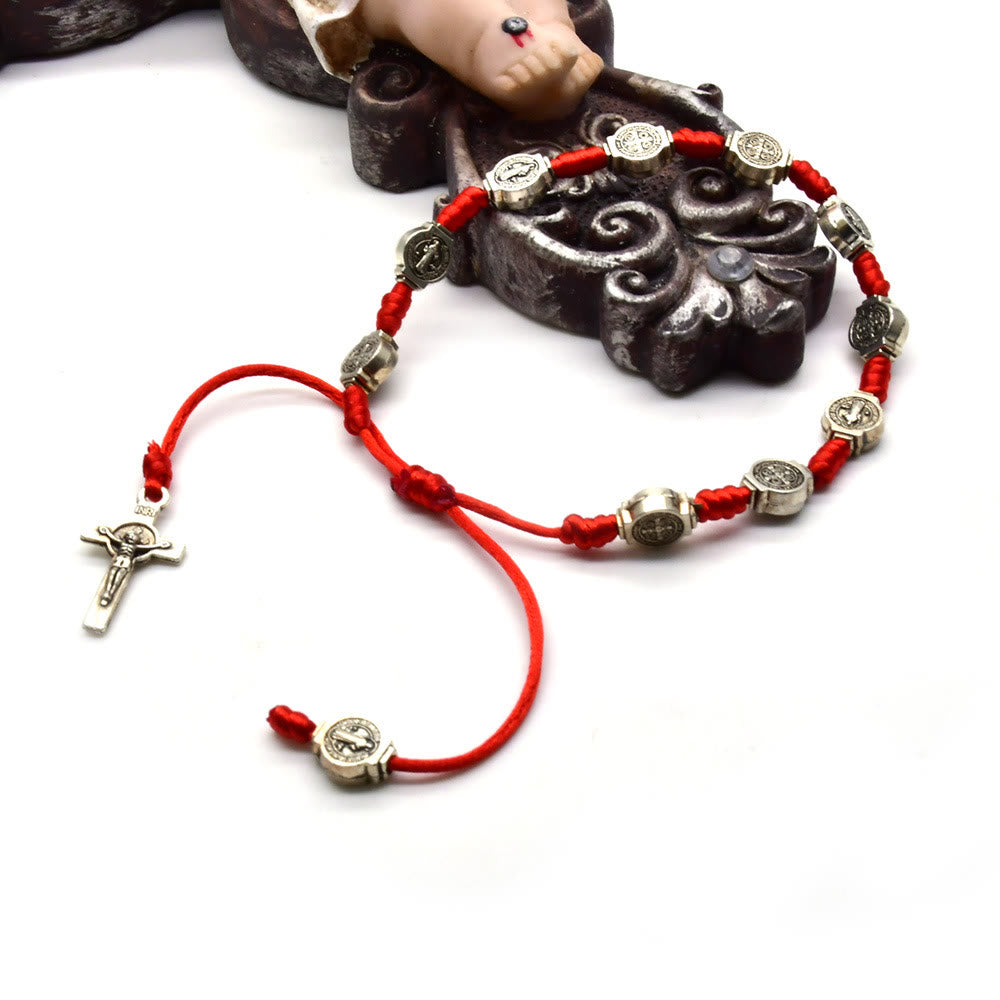 Christianartworkshop St. Benedikt Amulett-Armband mit Knoten aus roter Schnur - Rot - image 1