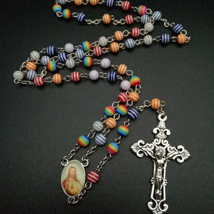 Rosenkranz aus Harzperlen mit Kruzifix, Regenbogen, gemischte Farben - Mehrfarbig - image 1