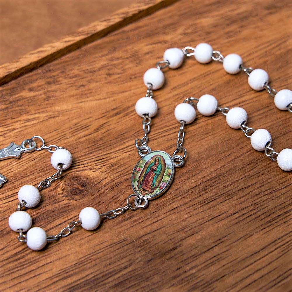 Christianartworkshop Rosenkranz „Unsere Liebe Frau von Guadalupe & Kruzifix“ aus runder, mehrfarbiger Kette aus Holzlegierung, 6 mm - image 5