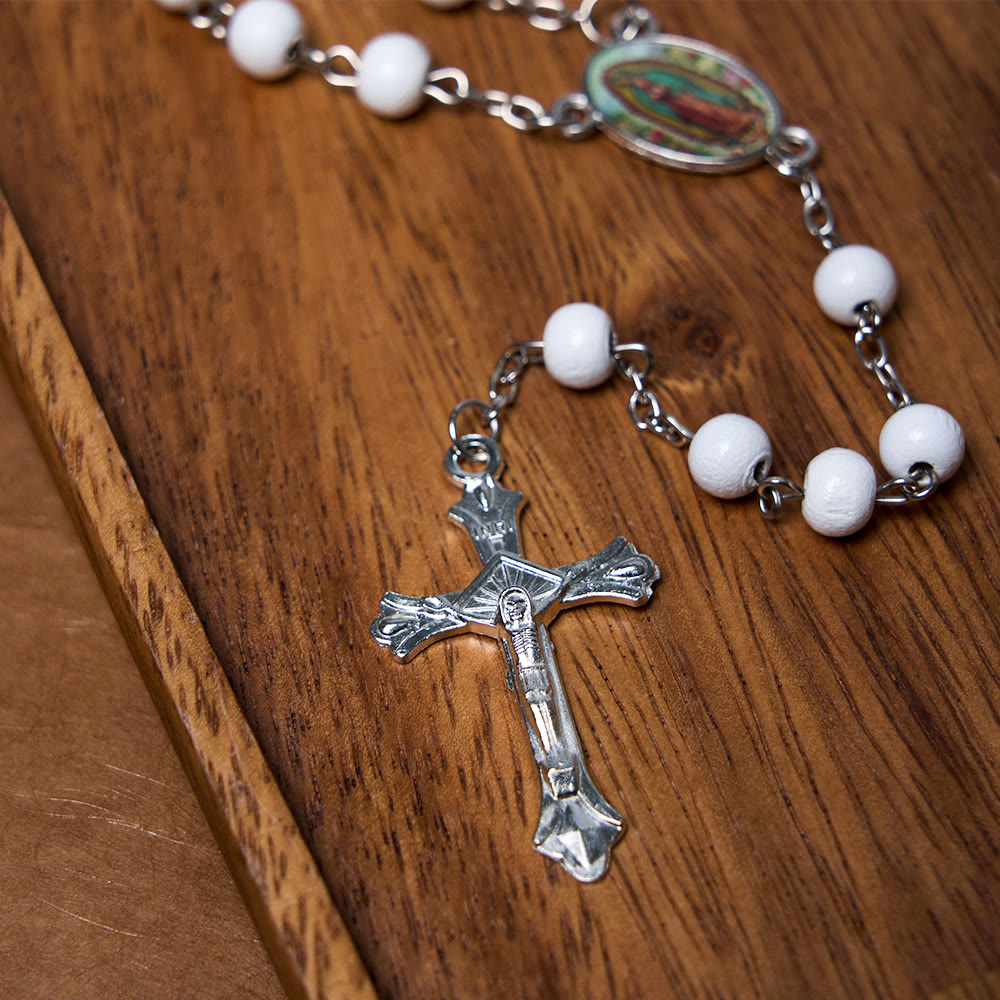 Christianartworkshop Rosenkranz „Unsere Liebe Frau von Guadalupe & Kruzifix“ aus runder, mehrfarbiger Kette aus Holzlegierung, 6 mm - image 4