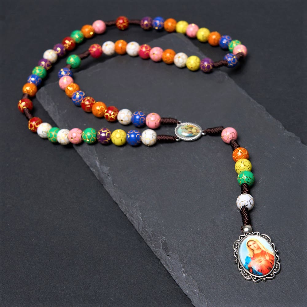 Christianartworkshop Rosenkranz „Unsere Liebe Frau der Barmherzigkeit und Kruzifix“ aus 8 mm rundem, mehrfarbigem Acryl-Nylonband - image 3