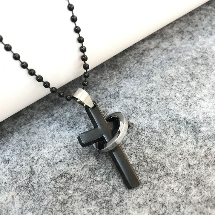 Christianartworkshop Halskette mit Kreuzring und schwarzem Anhänger aus Legierung im minimalistischen Stil - Schwarz - image 1