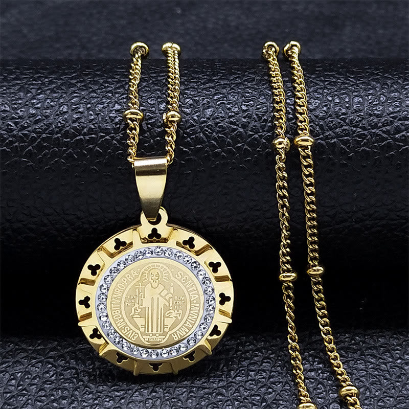 Christianartworkshop Halskette mit Anhänger im Retro-Stil mit Edelsteinbesatz der St. Benedikt-Medaille - Golden - image 1