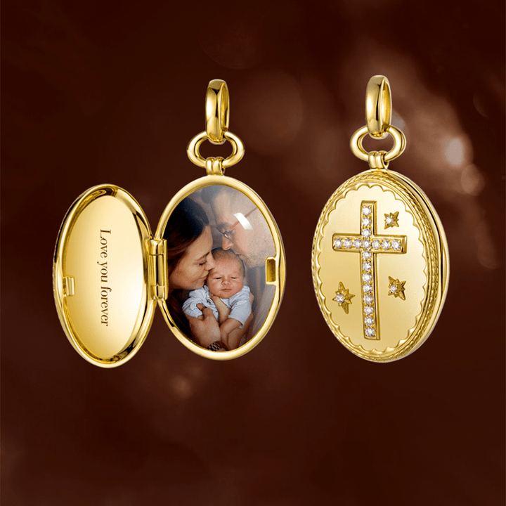 Christianartworkshop Halskette mit Kreuz-Schatzkiste-Anhänger, 18 Karat Gold, Diamantbesatz, moderner Stil - image 2
