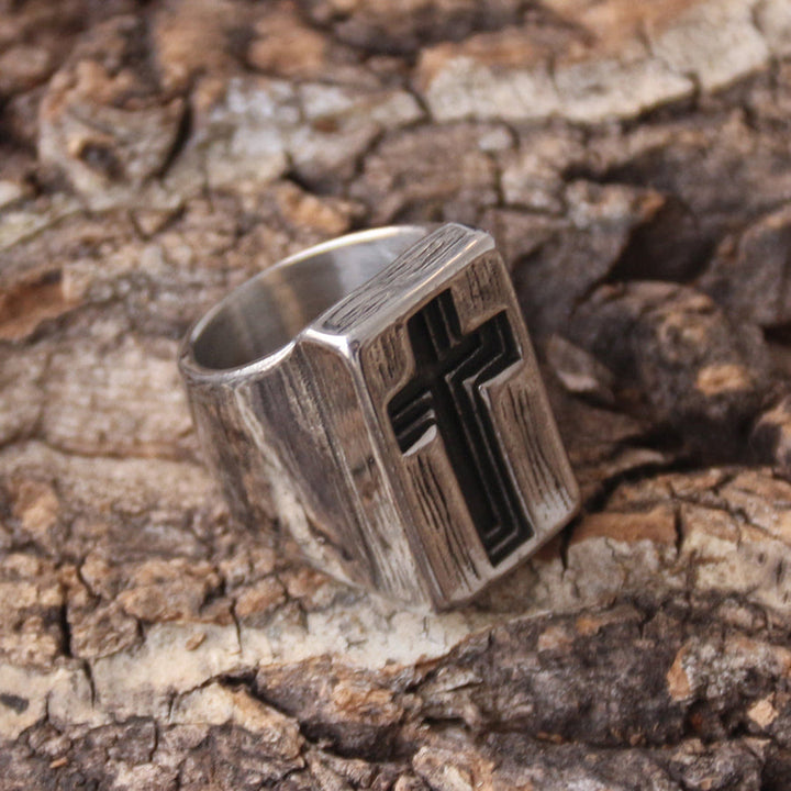 Christianartworkshop Retro-Ring im minimalistischen Stil mit Breitseitenkreuz - image 3