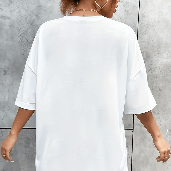 Christianartworkshop Minimalistisches modernes T-Shirt „ARBEITE FÜR GOTT“ mit Kreuz, Kurzarm, gewaschen - image 3