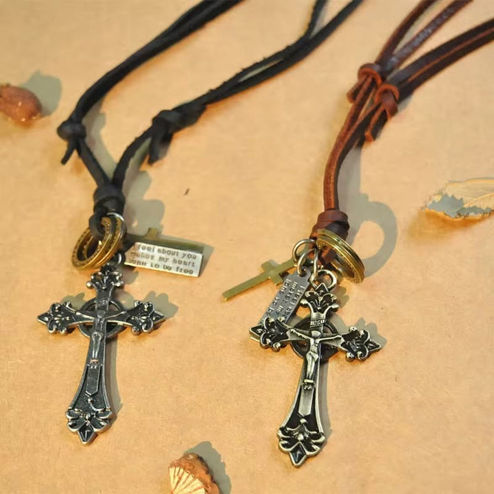 Christianartworkshop Halskette mit Kruzifix-Anhänger im Retro-Klassiker-Stil, Lederseil - Bronze - image 1