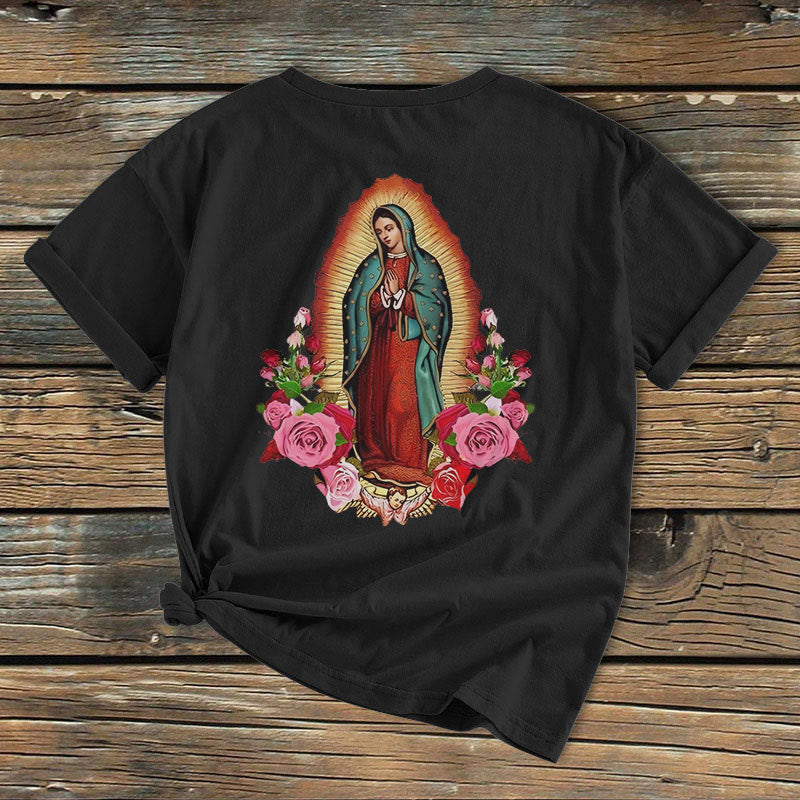 Christianartworkshop Klassisches, farbiges T-Shirt „Unsere Liebe Frau von Guadalupe“ mit kurzen Ärmeln und gewaschenem Design - image 5