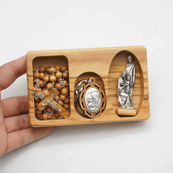Christianartworkshop Handgefertigtes religiöses Andachts-Rosenkranz-Set der Heiligen Familie aus Olivenholz - image 8