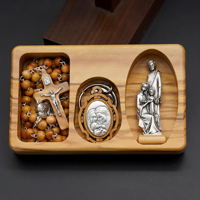 Christianartworkshop Handgefertigtes religiöses Andachts-Rosenkranz-Set der Heiligen Familie aus Olivenholz - image 2