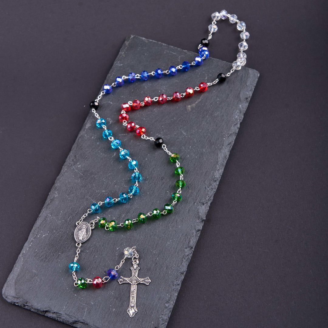 Christianartworkshop Wundertätige Medaille und Kruzifix aus 6 mm Polyeder, mehrfarbige Kristalllegierung, Rosenkranzkette - image 3