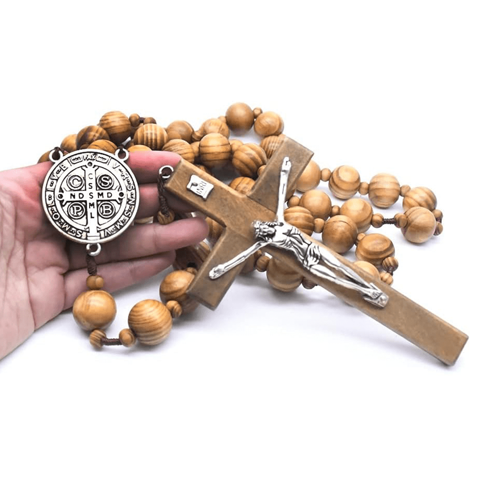 Christianartworkshop St. Benedikt-Medaille und Kruzifix aus 15 mm rundem braunem Holz mit Nylonschnur zum Aufhängen an der Wand, Rosenkranz - image 4