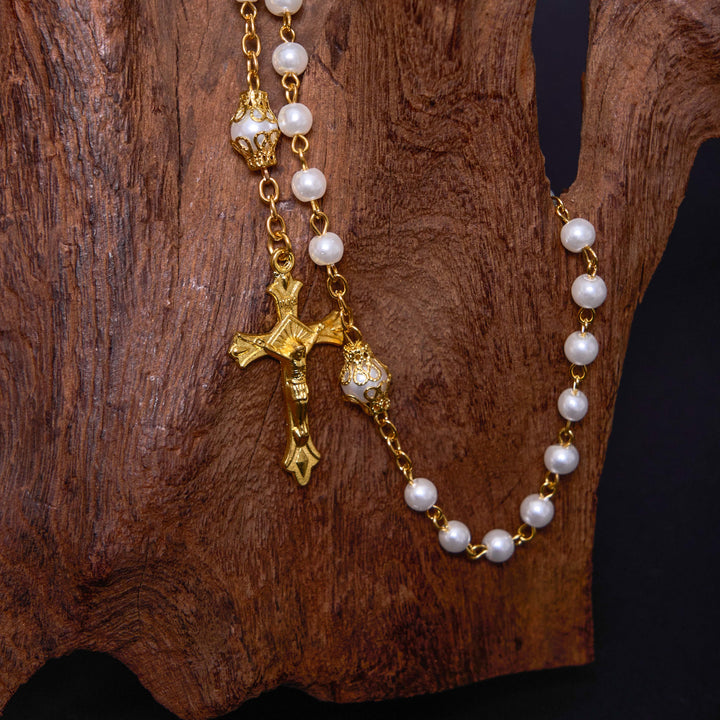 ChristianartworkshopSt. Benedikt-Medaille und Kruzifix aus 6 mm runder weißer Perlenlegierung-Kette mit Rosenkranz - image 3