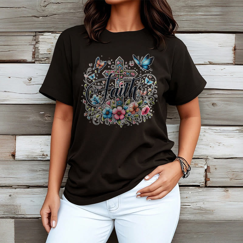 Christianartworkshop Kurzarm-T-Shirt im Bohemian-Stil mit Blumen- und Kreuzmotiv - image 7