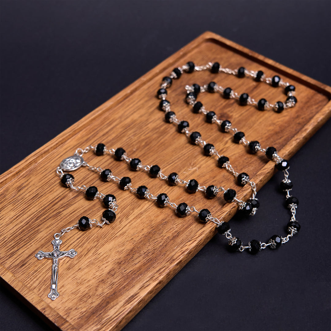 Christianartworkshop Rosenkranz mit Madonna und Kind und Kruzifix aus 6 mm Polyeder, mehrfarbige Kristalllegierung - Schwarz - image 4