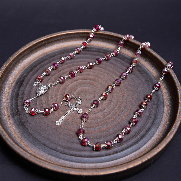 Christianartworkshop Rosenkranz mit Madonna und Kind und Kruzifix aus 6 mm Polyeder, mehrfarbige Kristalllegierung - image 10