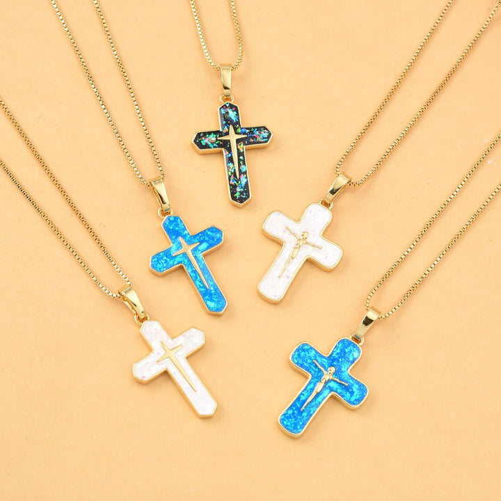 Christianartworkshop Halskette mit Anhänger im minimalistischen Stil mit Kreuzigungsmotiv aus Kupfer - Pfauenblau A - image 1