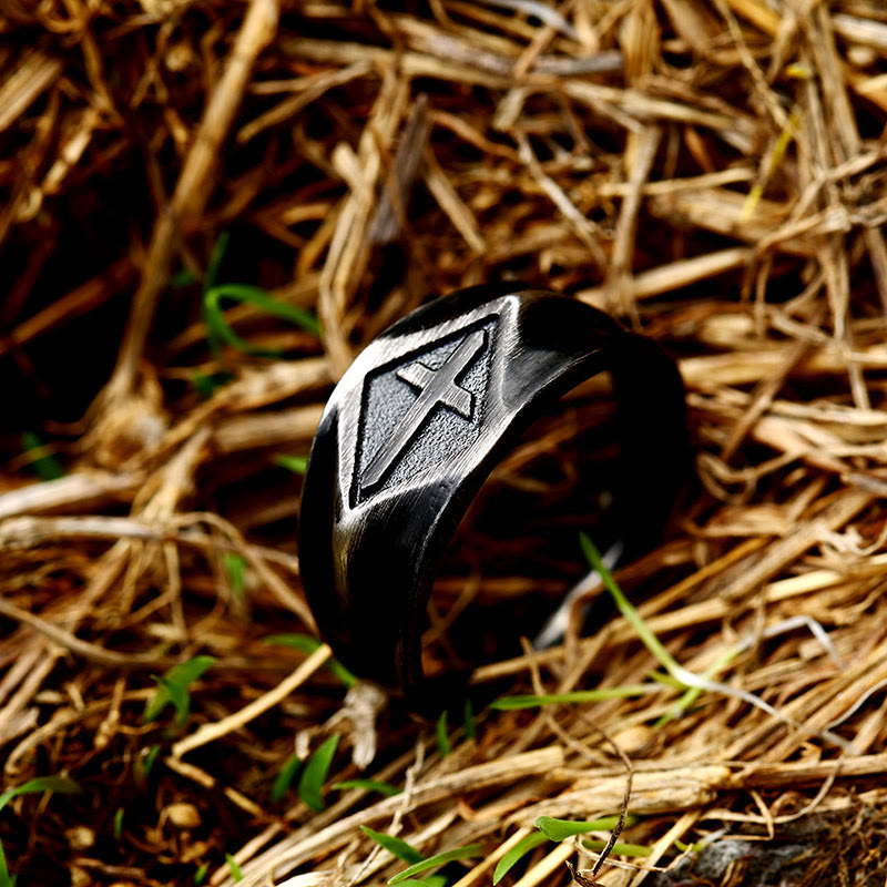 Christianartworkshop Ring aus Titanstahl im Retro-Stil mit Kreuz im Vintage-Stil - US13 - image 1