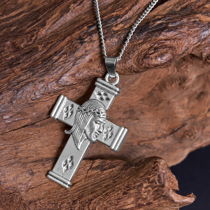 Christianartworkshop Halskette mit Anhänger im Retro-Stil mit Jesus-Symbol und Kreuz