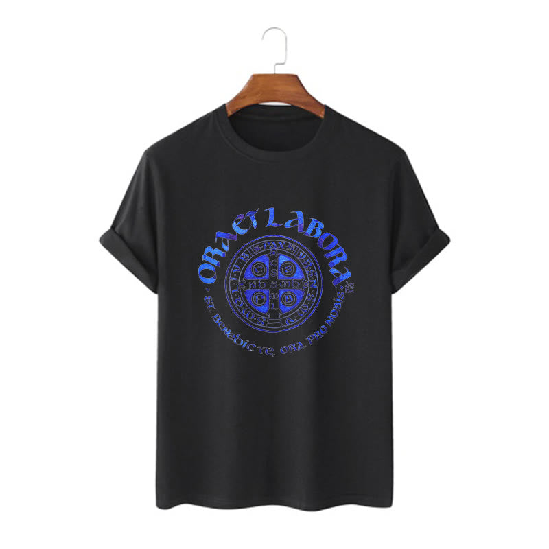 Christianartworkshop Klassisches T-Shirt mit der Ora et Labora-Medaille des Heiligen Benedikt, kurzärmlig, gewaschen