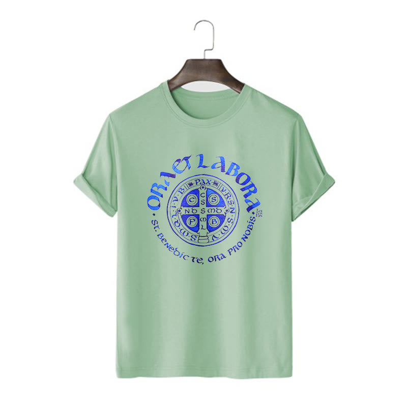 Christianartworkshop Klassisches T-Shirt mit der Ora et Labora-Medaille des Heiligen Benedikt, kurzärmlig, gewaschen