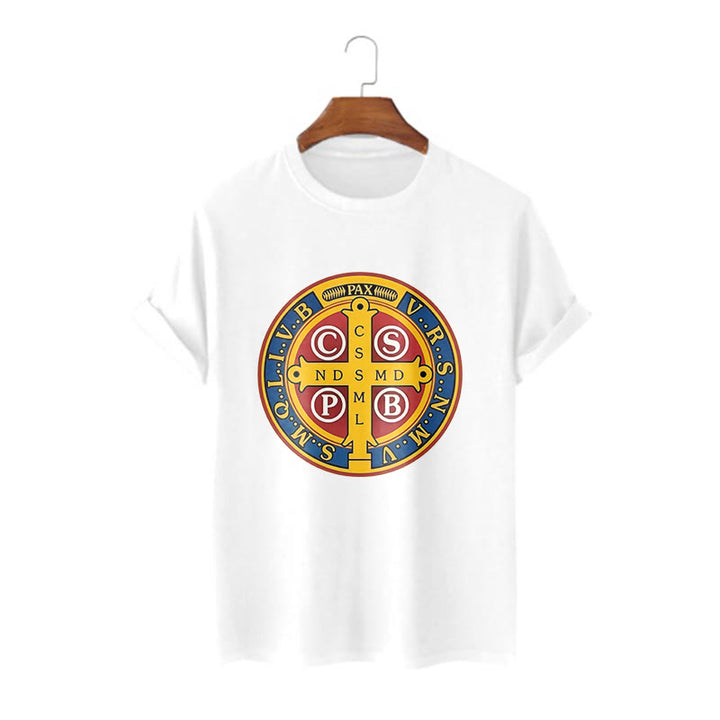 Christianartworkshop Klassisches Kurzarm-T-Shirt mit goldener St.-Benedikt-Medaille - Weiß - 2XL - image 4