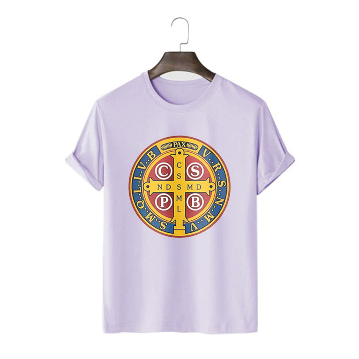 Christianartworkshop Klassisches Kurzarm-T-Shirt mit goldener St.-Benedikt-Medaille - Lila - 2XL - image 15