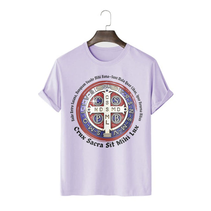 Christianartworkshop Klassisches Kurzarm-T-Shirt mit St.-Benedikt-Medaille - Lila - 2XL - image 15