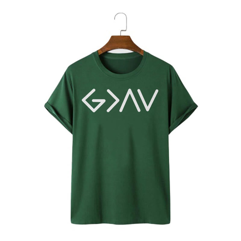 Christianartworkshop – Kurzärmeliges T-Shirt im minimalistischen Stil mit dem Motiv „God Is Greater“ - Dunkelgrün - 2XL - image 10