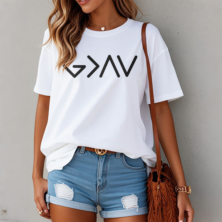 Christianartworkshop – Minimalistischer, vom Glauben inspirierter, kurzärmliger, gewaschener T-Shirt „God Is Greater“