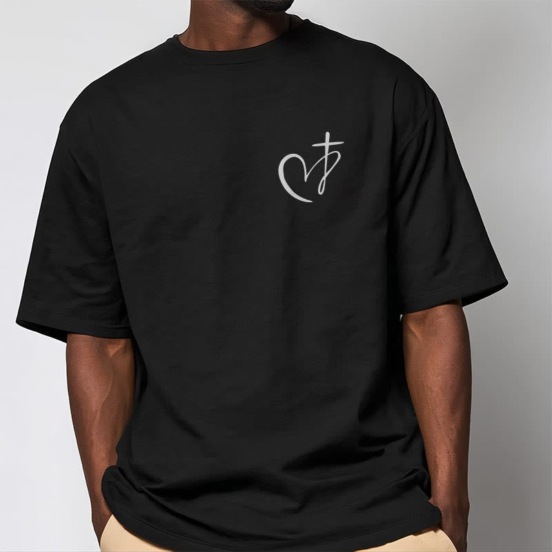 Christianartworkshop Minimalistischer Stil Kurzarm-T-Shirt mit Herz- und Kreuzmotiv - image 3