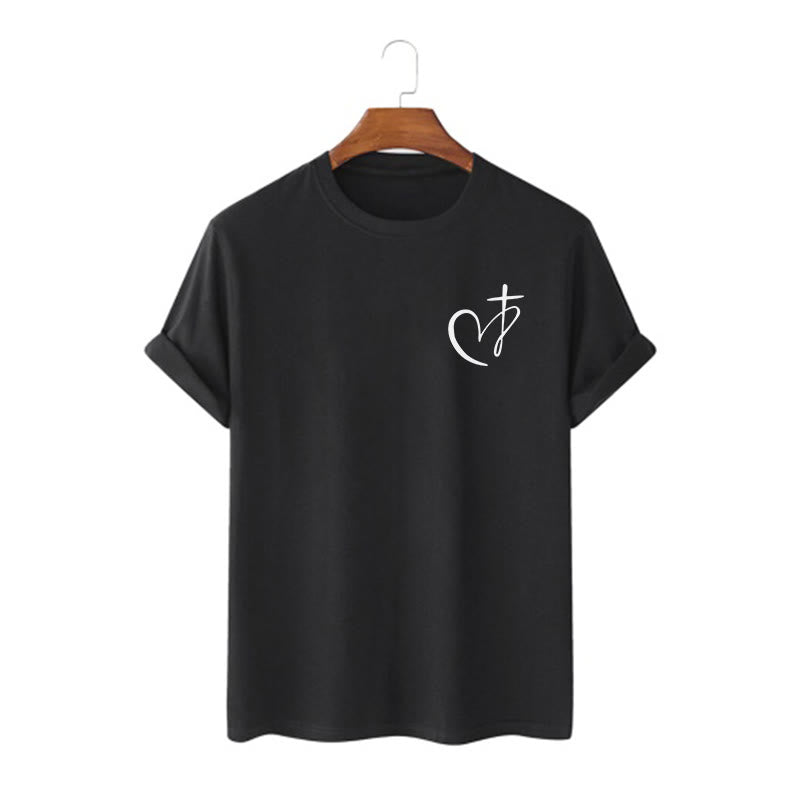 Christianartworkshop Kurzärmeliges T-Shirt im minimalistischen Stil mit gesegnetem Herzen und Kreuz - Schwarz - 2XL - image 3