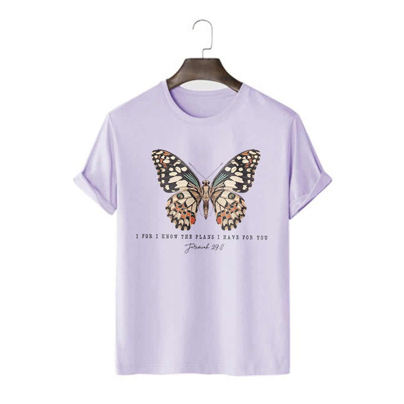 Christianartworkshop Modernes T-Shirt mit Schmetterlingsmotiv aus Jeremia 29,11 - Lila - 2XL - image 12